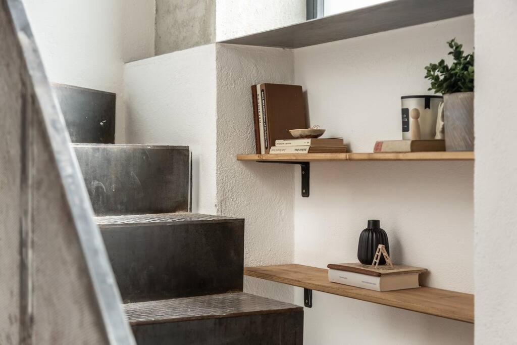 Industrial 40sqm 3room maisonette apt near center Berlin Extérieur photo