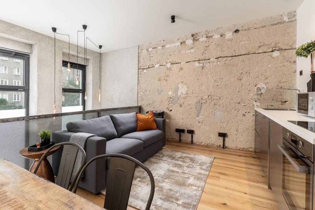 Industrial 40sqm 3room maisonette apt near center Berlin Extérieur photo